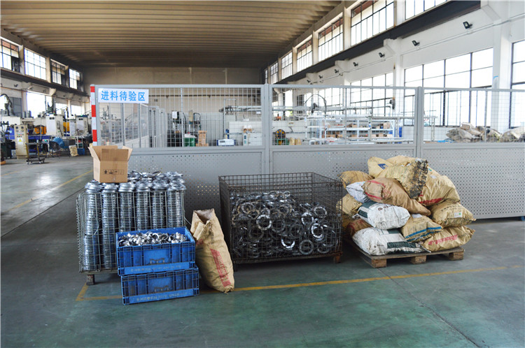 進(jìn)料待驗區(qū)